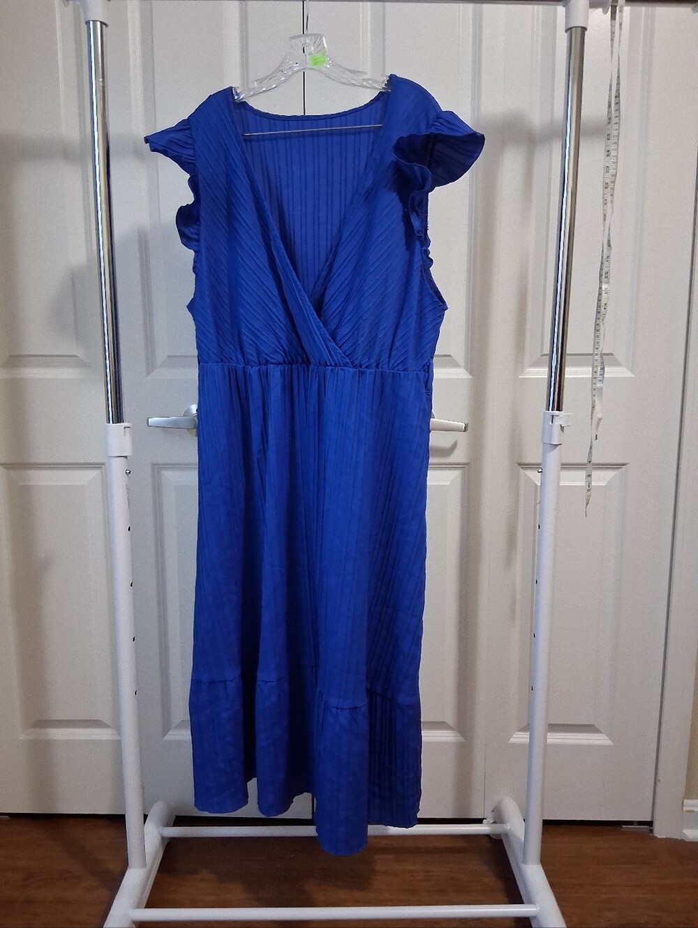 SHEIN Royal Blue Pleated V-Neck Midi Dress
